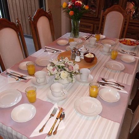 Mountain Bed & Breakfast North Vancouver Ngoại thất bức ảnh