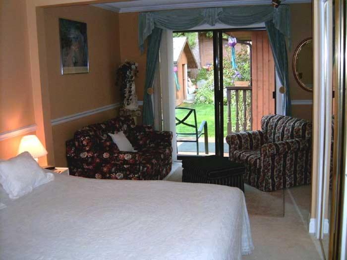 Mountain Bed & Breakfast North Vancouver Phòng bức ảnh