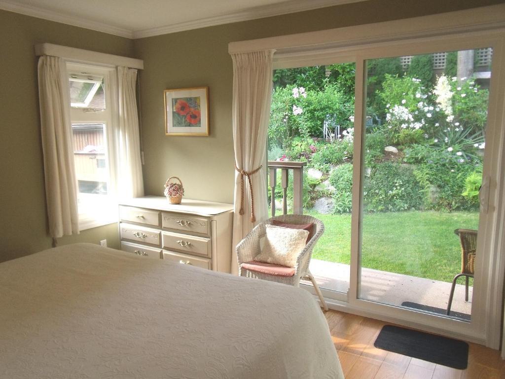 Mountain Bed & Breakfast North Vancouver Phòng bức ảnh