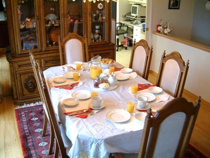 Mountain Bed & Breakfast North Vancouver Ngoại thất bức ảnh